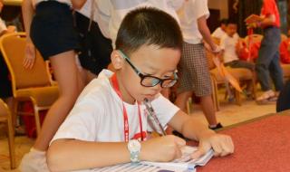 李阳疯狂英语夏令营 李阳疯狂英语夏令营